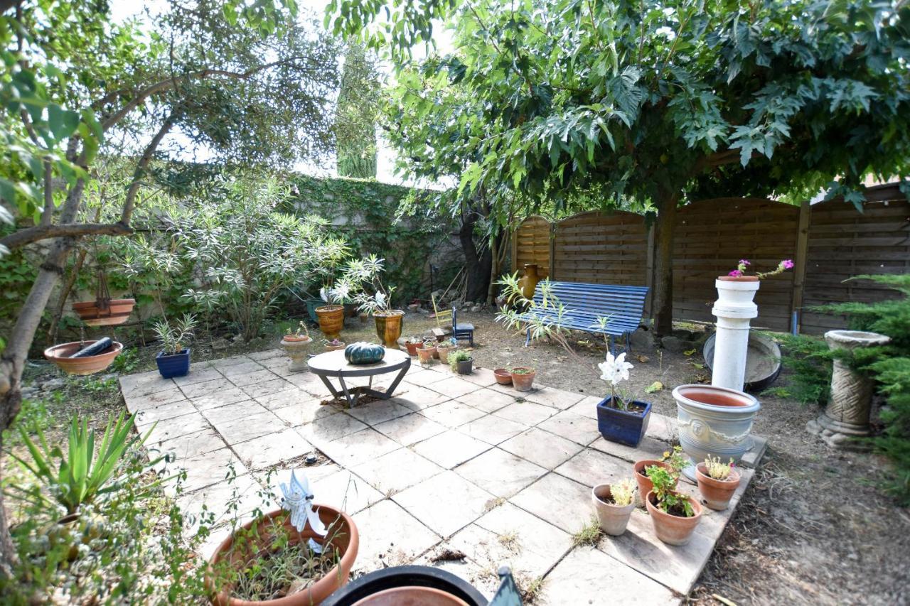 Apartament Moulin Rose, Parking - Jardin Arles Zewnętrze zdjęcie